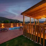 Relaxx Tiny House Villa *
