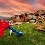Relaxx Tiny House Villa