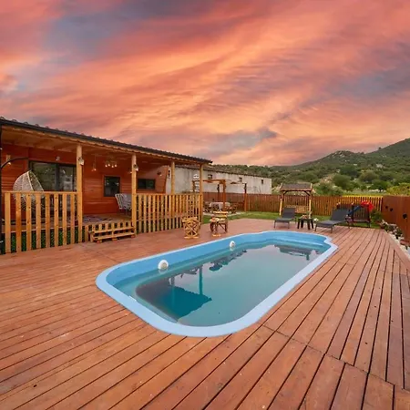 Relaxx Tiny House