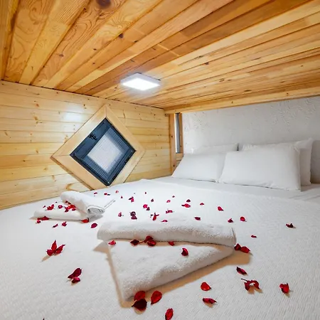 Relaxx Tiny House Aksakallar